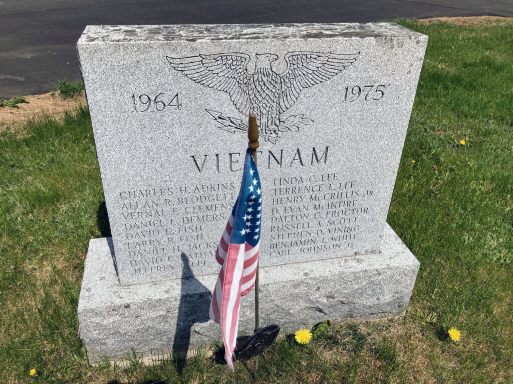 Weld Public Library Memorial Vietnam